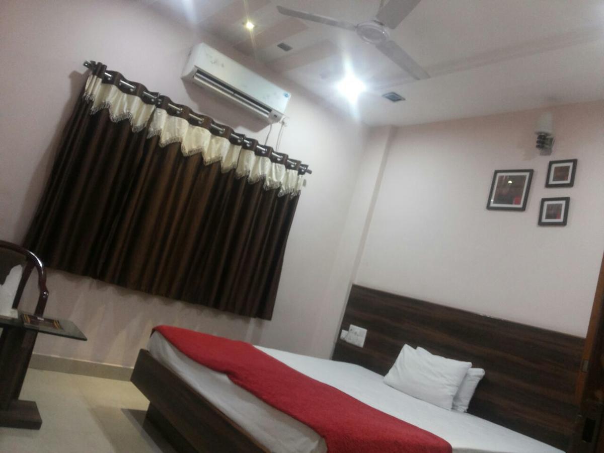 Hotel Alka Palace Durg Ngoại thất bức ảnh